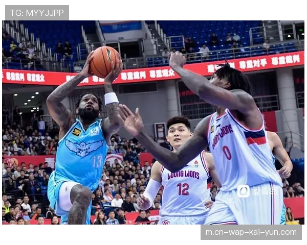 青岛大胜福建取得三连胜 韦瑟斯庞赵嘉义锋线组合火力全开 青岛大胜福建取得三连胜 韦瑟斯庞赵嘉义锋线组合火力全开